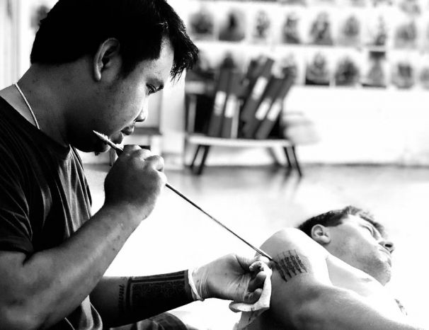 Jak jsem si nechal udělat magické tetování Sak Yant