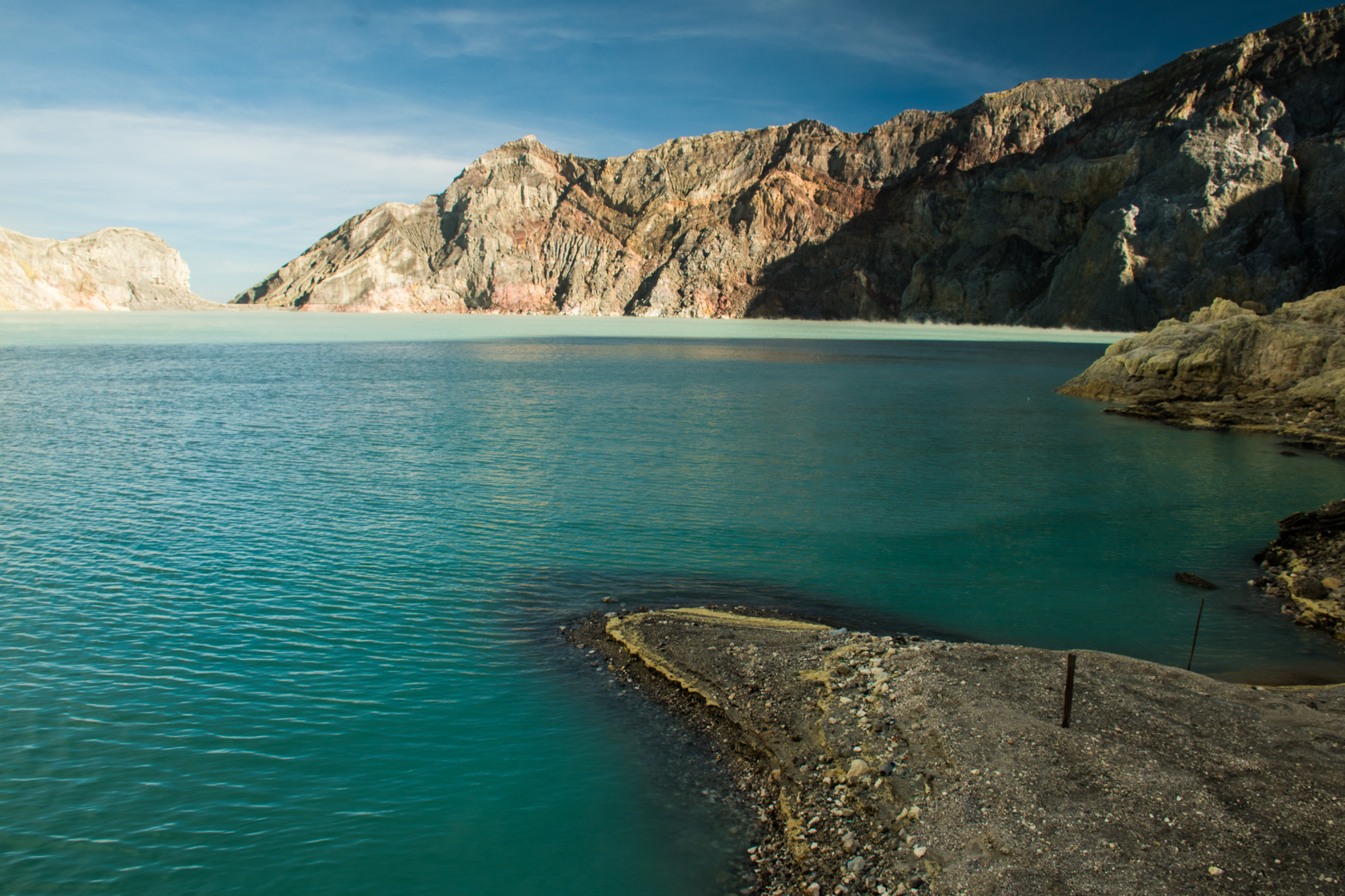 Sirné doly na sopce Ijel