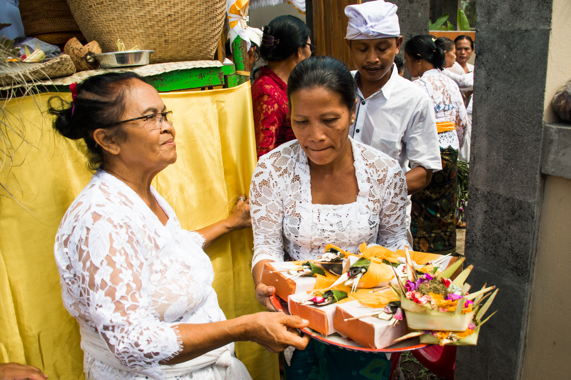 Fotoreport: Hinduistický ceremoniál na Bali