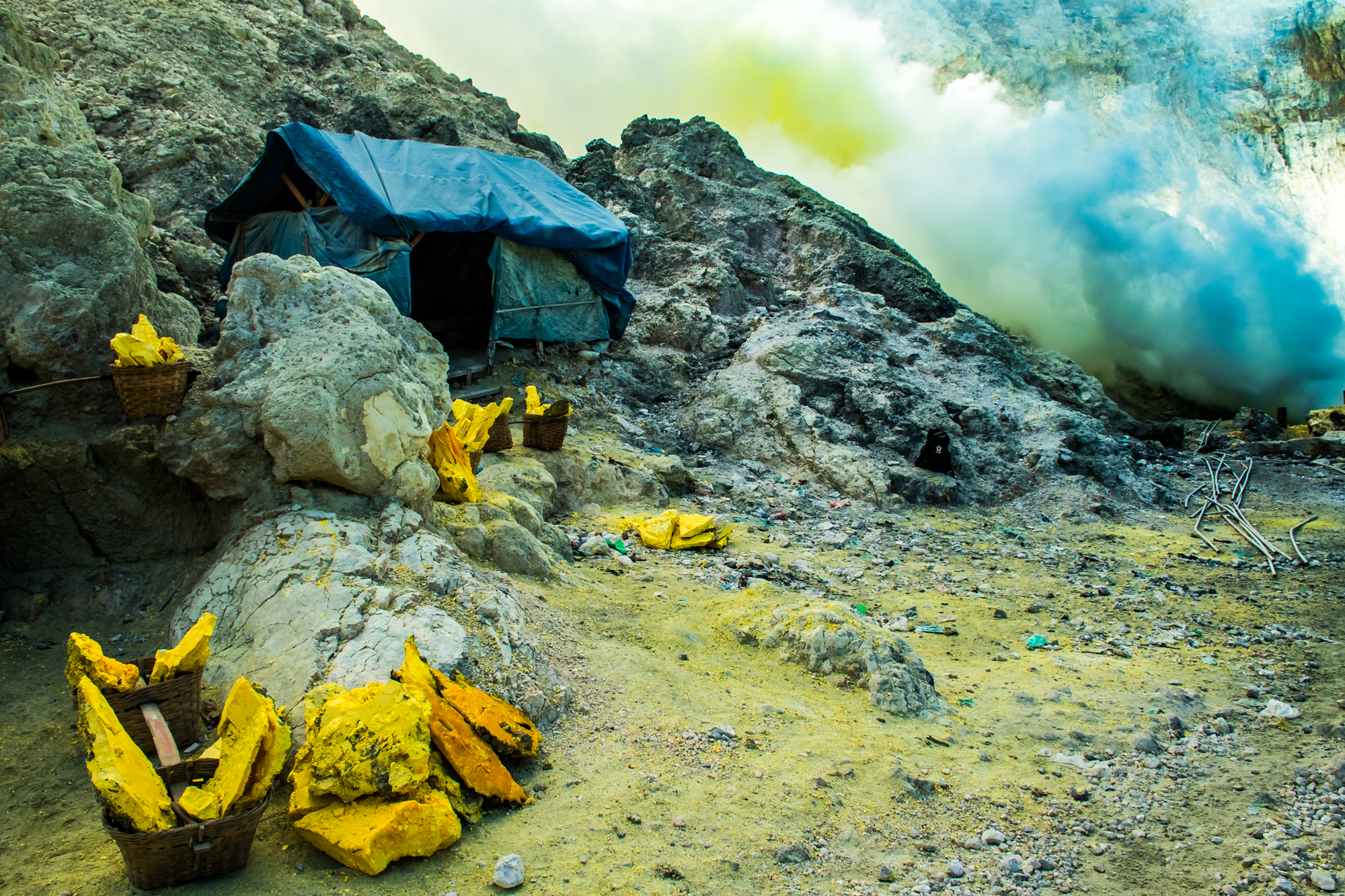 Fotoreport: Sirné doly sopky Kawah Ijel