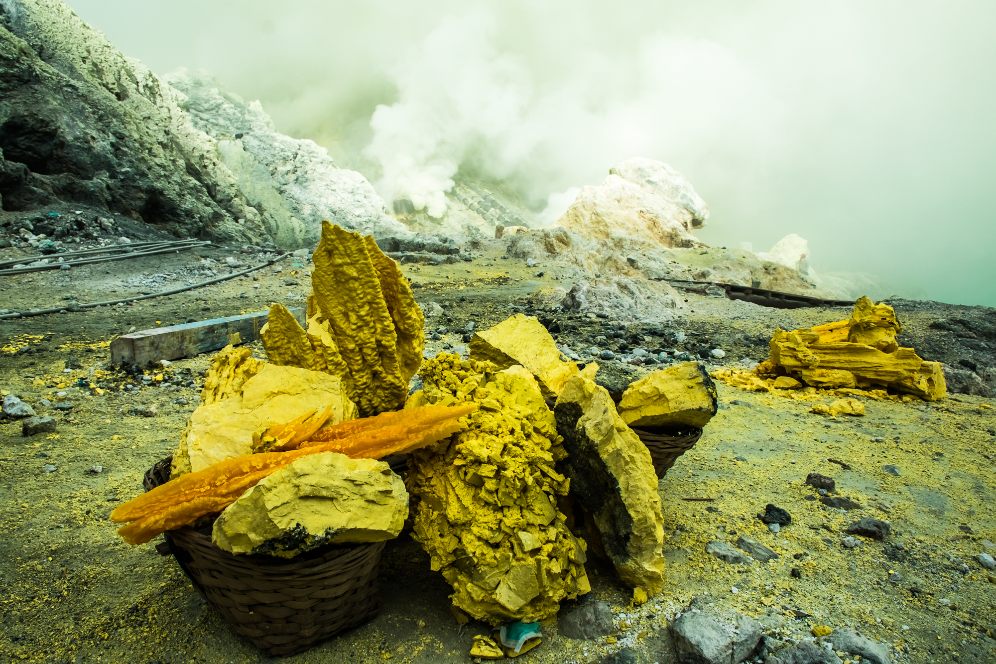 Fotoreport: Sirné doly sopky Kawah Ijel