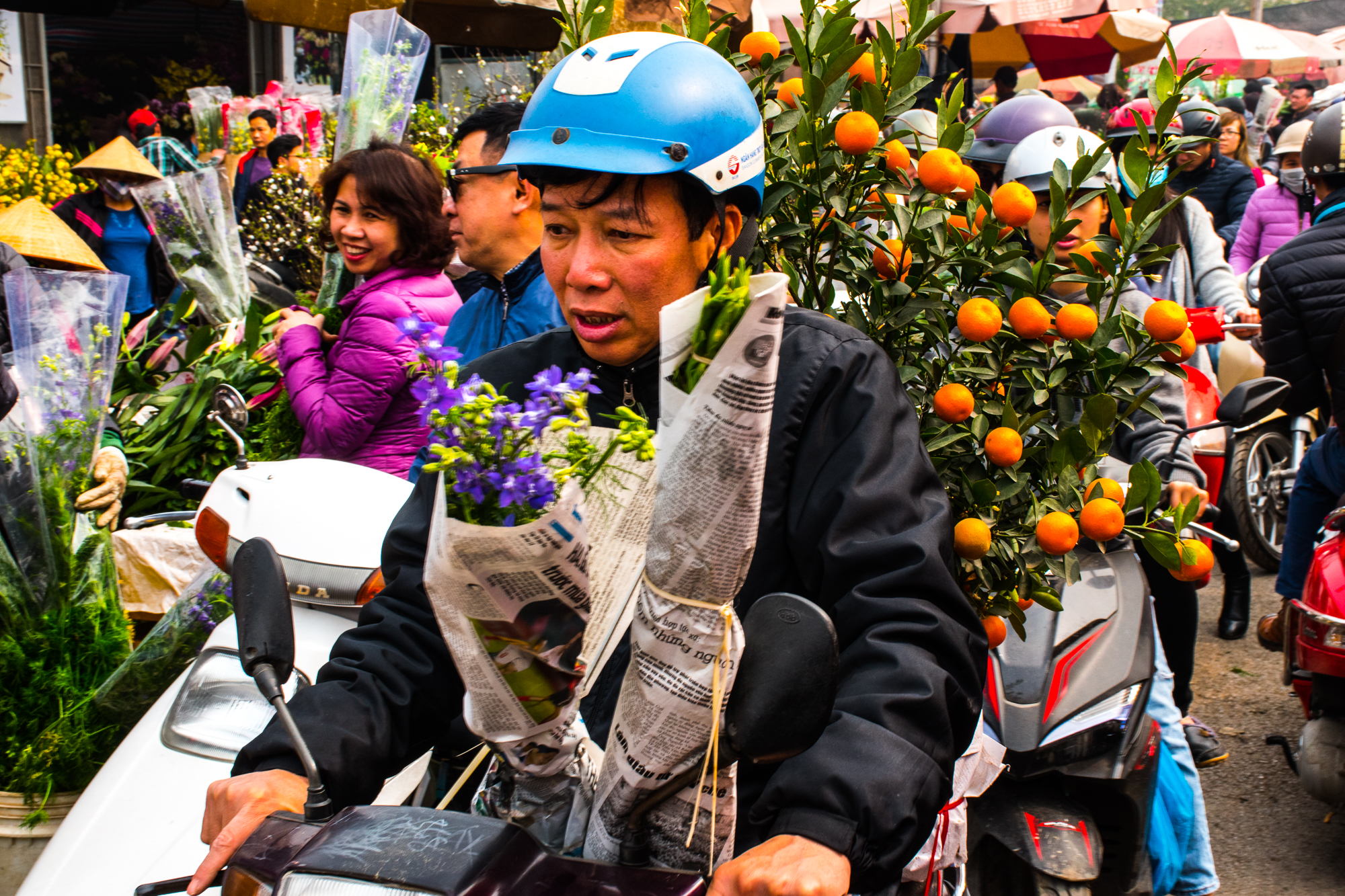 Quang An Flower Market